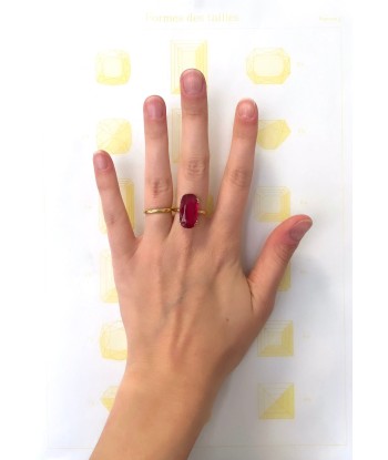 Bague Rubis Synthétique brillant des détails fins